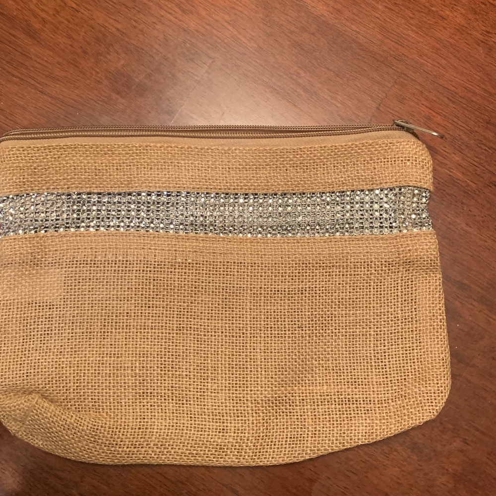 Elegant Tan Clutch with Silver Accent and crystals, real linen, brand new,must❤️ - Picture 6 of 10